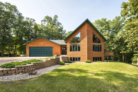 304 Woodsmen Dr NE, Alexandria, MN 56308