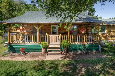 261 5th Ave, Clayton, WI 54004