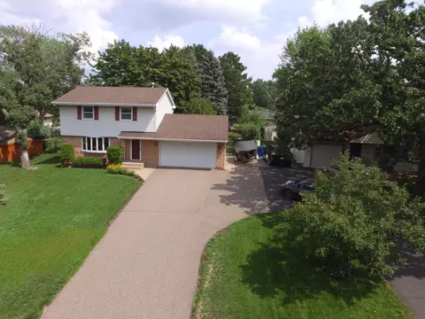 6565 Lucia Ln NE, Fridley, MN 55432