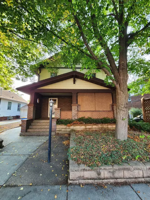418 N Oak Ave, Owatonna, MN 55060
