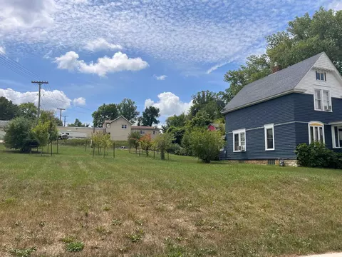 106 E Park St, Spring Valley, MN 55975 photo 21