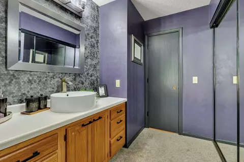 1126 Par Ln, Willmar, MN 56201 photo 12