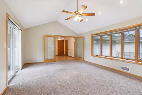 431 Eldridge Ave E, Maplewood, MN 55117 photo 13