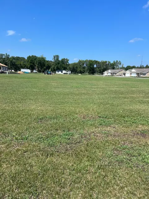 105 107 Morton St N, Lake Benton, MN 56149