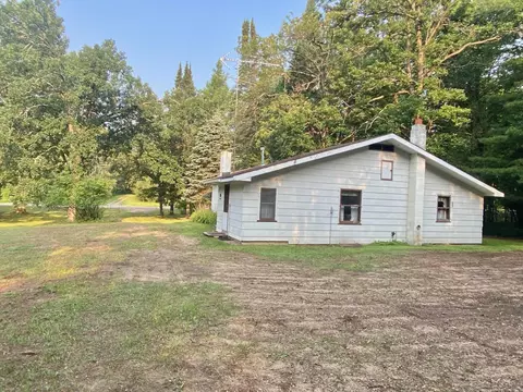 3138 County 45 NW, Hackensack, MN 56452
