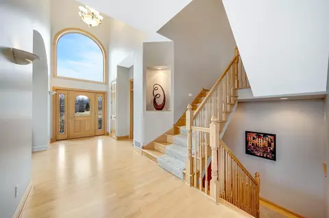 Entry Way - 6580 71st Ln, Greenfield, MN 55357 photo 4 of 8
