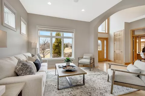 Living - 6580 71st Ln, Greenfield, MN 55357 photo 2 of 10