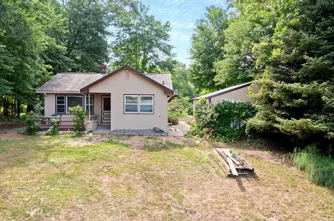 32157 Ibis St NW, Cambridge, MN 55008