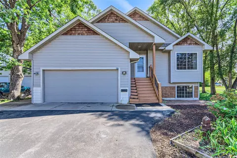 8441 Pillsbury Ave S, Bloomington, MN 55420