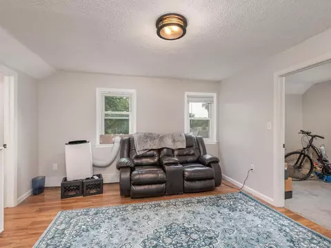 416 E 3rd St, Chaska, MN 55318 photo 15