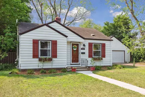 310 1st St N, Hopkins, MN 55343