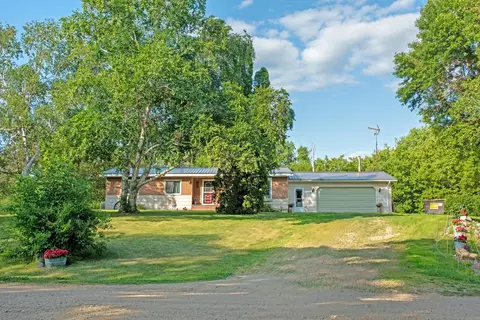 220 Cottonwood Rd, Fairmont, MN 56031