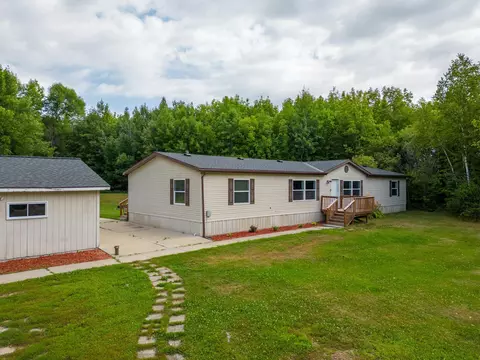 34388 County Road 233, Grand Rapids, MN 55744