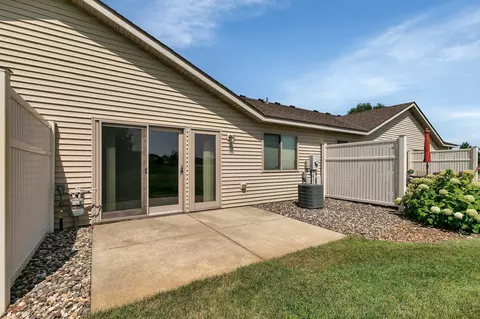 1076 Manor Ct, Saint Cloud, MN 56303 photo 26