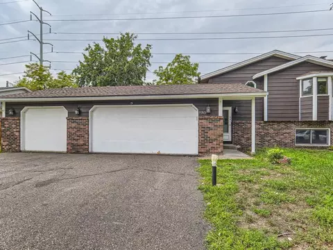 9765 Washburn Ave N, Brooklyn Park, MN 55444