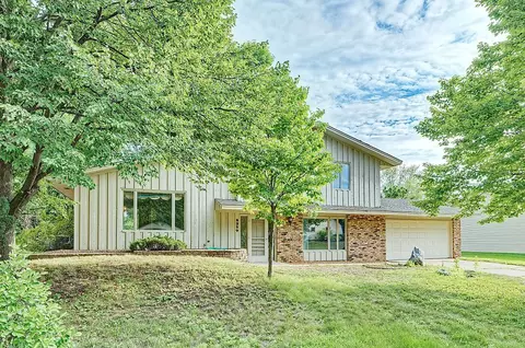 6359 131st Street Ct, Apple Valley, MN 55124