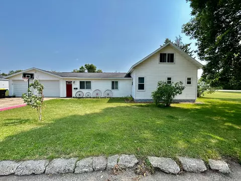 430 3rd Ave NW, Perham, MN 56573