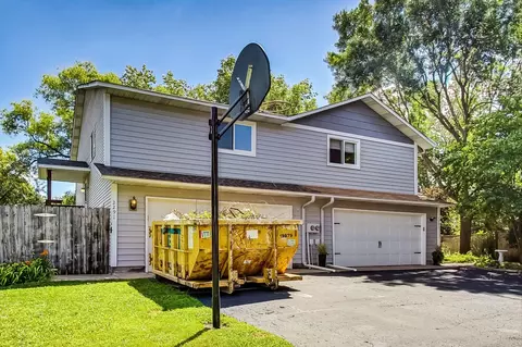 2291 Grange Ave N, Oakdale, MN 55128