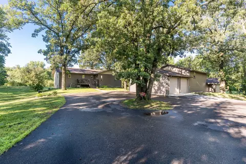 719 Two Rivers Rd, Fergus Falls, MN 56537