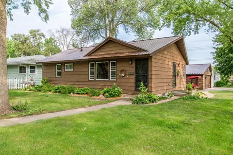6900 46th Pl N, Crystal, MN 55428