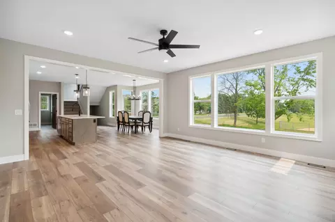 701 Marie Ct, Eagan, MN 55123 photo 15