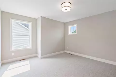 701 Marie Ct, Eagan, MN 55123 photo 31