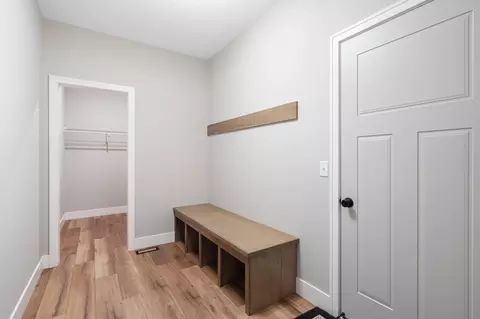 701 Marie Ct, Eagan, MN 55123 photo 18
