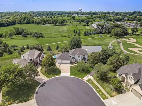 16851 Ironwood Cir, Lakeville, MN 55044