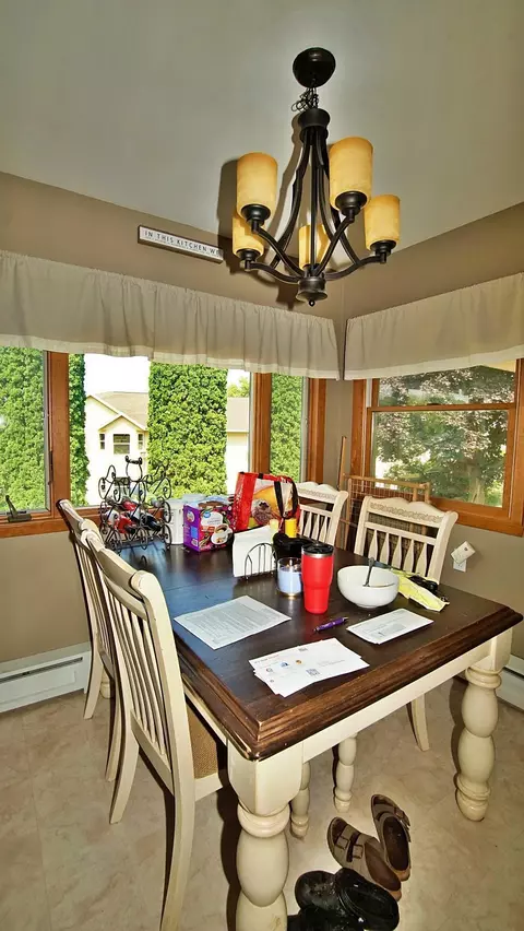 609 Fillmore Ave E, Mabel, MN 55954 photo 8