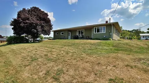609 Fillmore Ave E, Mabel, MN 55954 photo 3