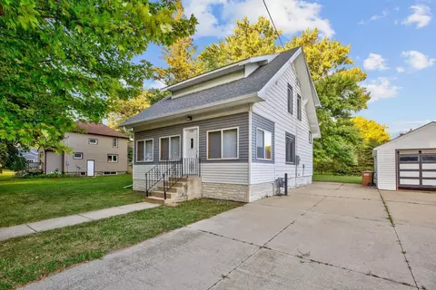 405 4th Ave, Freeborn, MN 56032