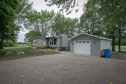 30116 Potomac St NE, North Branch, MN 55056