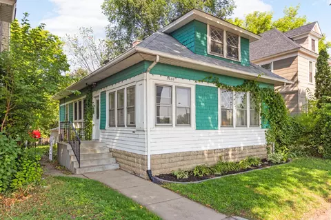 3632 Stevens Ave, Minneapolis, MN 55409