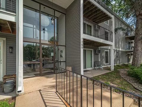 7759 142nd St W #208, Apple Valley, MN 55124