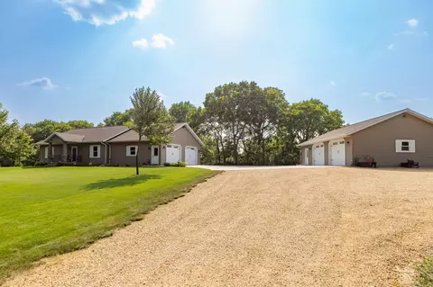 14363 647th St, Wabasha, MN 55981