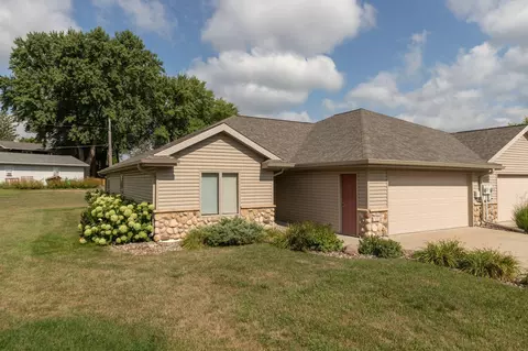 113 Ferson Dr NE, Stewartville, MN 55976