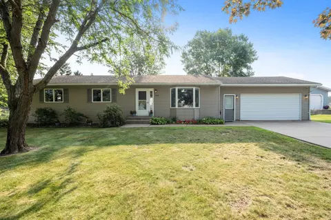 202 Sunrise Dr, Somerset, WI 54025