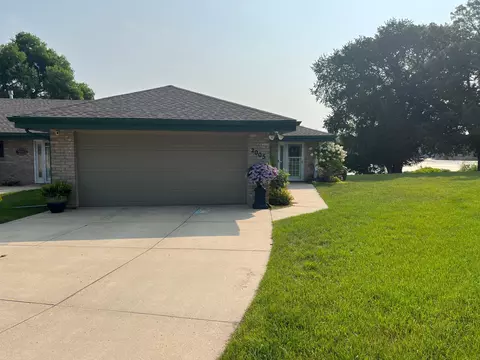 2005 Wilby Cir, Albert Lea, MN 56007