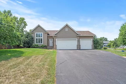 6469 151st St N, Hugo, MN 55038