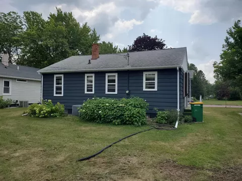 261 State St, Tracy, MN 56175 photo 3