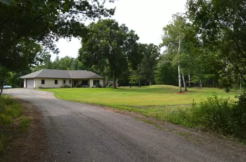 7285 125th St, Milaca, MN 56353 photo 2