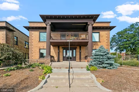 1926 Aldrich Ave S #A001, Minneapolis, MN 55403