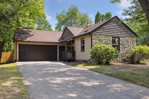 5800 Quail Ave N, Crystal, MN 55429