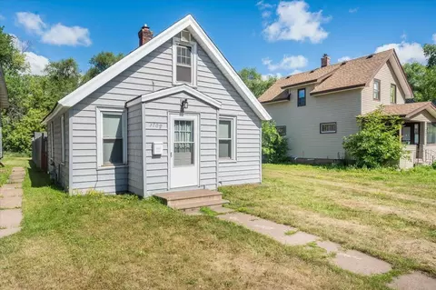 3709 W 4th St, Duluth, MN 55807 photo 3