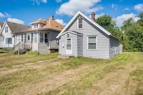 3709 W 4th St, Duluth, MN 55807