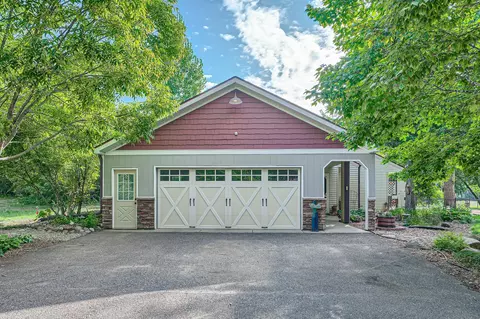 20419 Rush Meadow Ln, Rogers, MN 55374