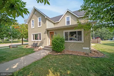 124 Minnesota St W, Cannon Falls, MN 55009
