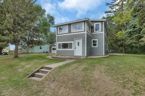 100 Hagenson St, Starbuck, MN 56381