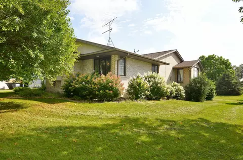 15435 Bagley Ave, Faribault, MN 55021