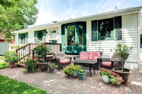 2177 Lilac Ln, White Bear Lake, MN 55110